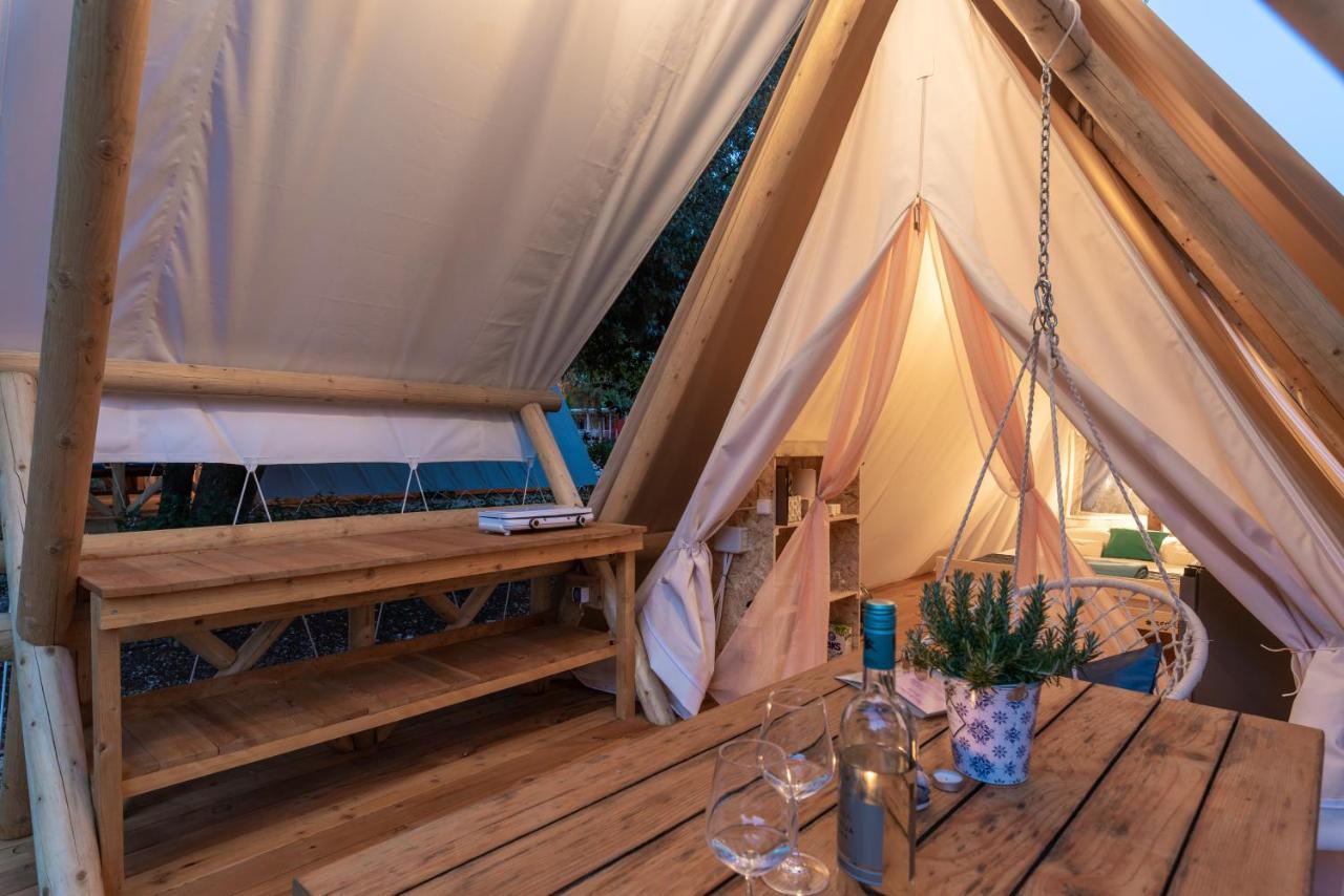פורץ Eco Glamping- Fkk Nudist Camping Solaris מראה חיצוני תמונה