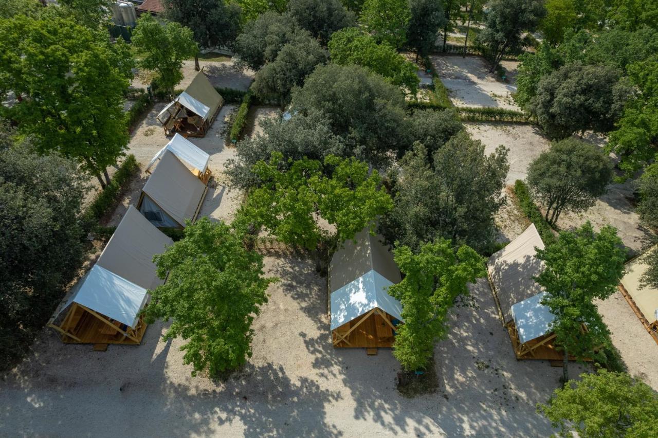 פורץ Eco Glamping- Fkk Nudist Camping Solaris מראה חיצוני תמונה