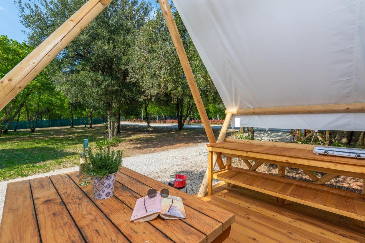 פורץ Eco Glamping- Fkk Nudist Camping Solaris מראה חיצוני תמונה
