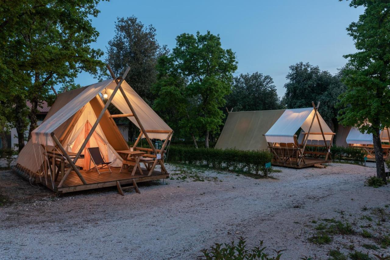 פורץ Eco Glamping- Fkk Nudist Camping Solaris מראה חיצוני תמונה